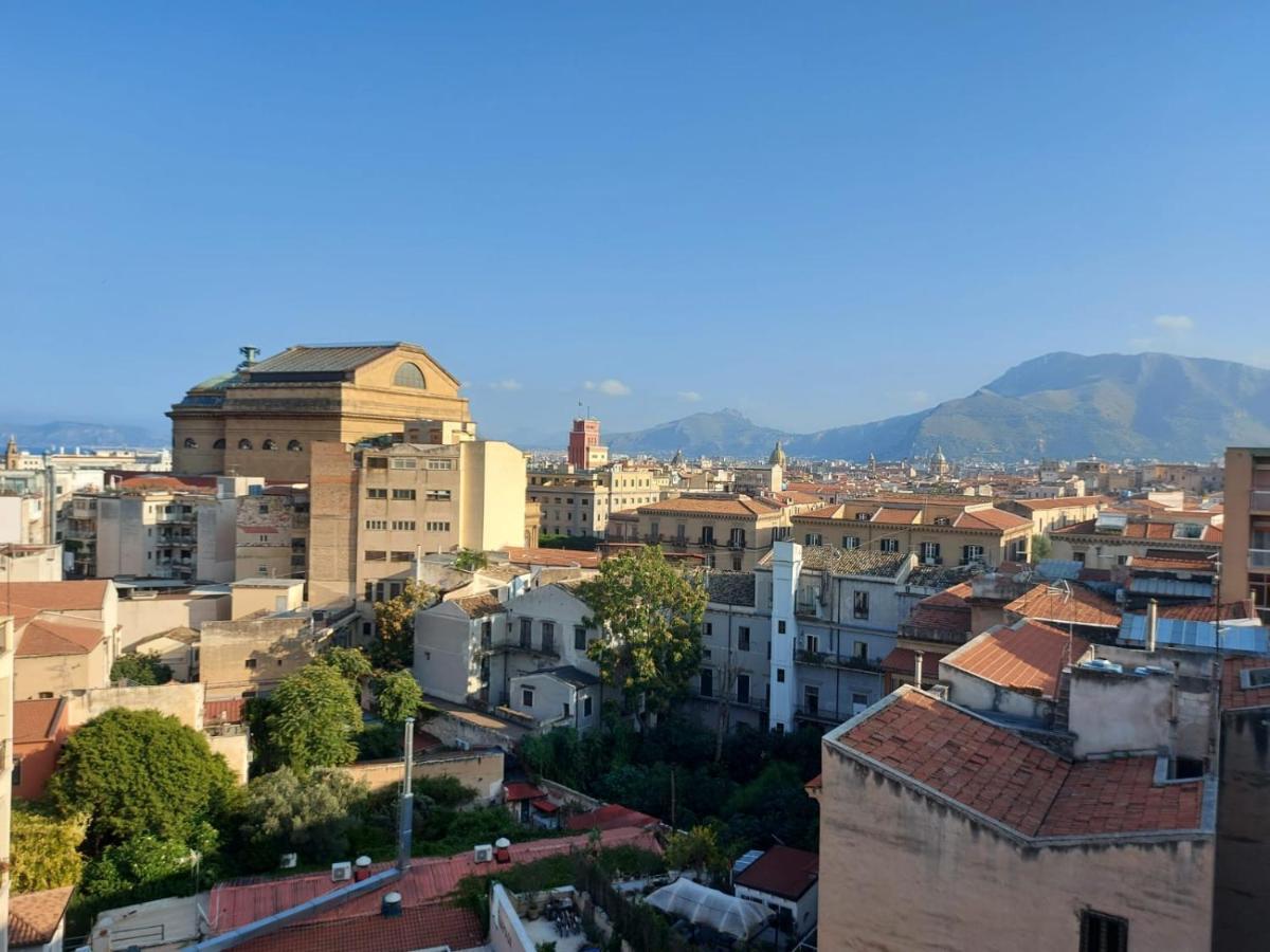 Casa Vacanze Francesca Hotell Palermo Eksteriør bilde