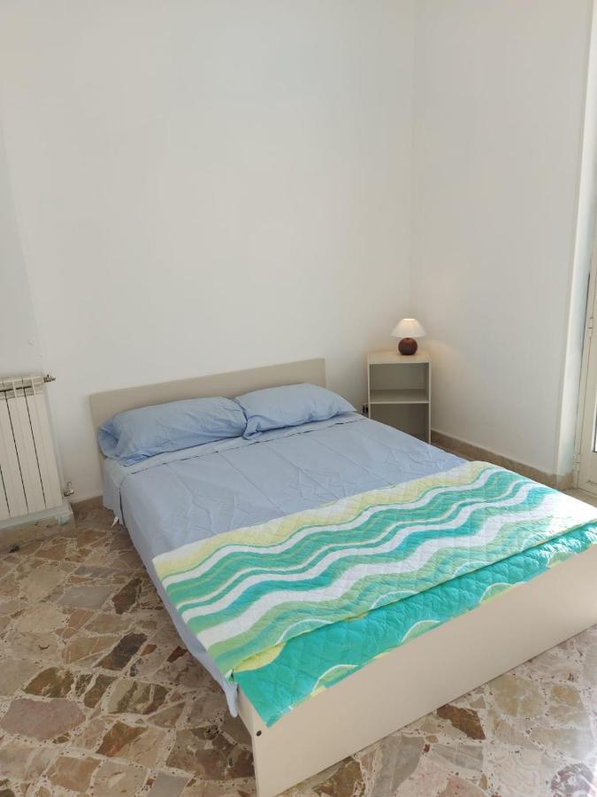 Casa Vacanze Francesca Hotell Palermo Eksteriør bilde