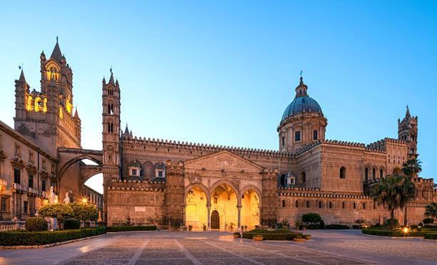 Casa Vacanze Francesca Hotell Palermo Eksteriør bilde
