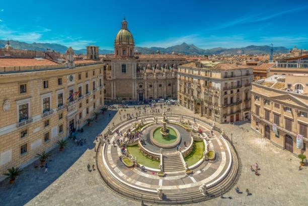 Casa Vacanze Francesca Hotell Palermo Eksteriør bilde